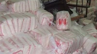 ضبط شخصين بحوزتهما 10 أطنان سكر مجهول المصدر بالقاهرة