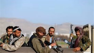 مقتل 9 يمنيين وإصابة 7 آخرين فى إطلاق قذائف على تعز