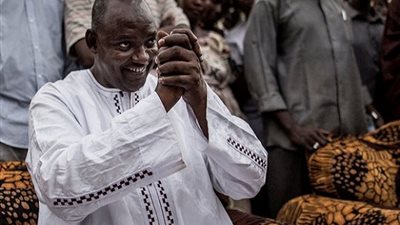 الرئيس الجامبي الجديد يصل السنغال لحلف اليمين في سفارة بلاده  