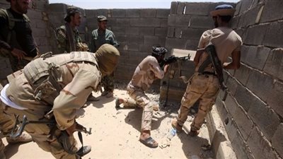 القوات العراقية تعثر على معسكر لانتحاريي داعش في الأنبار