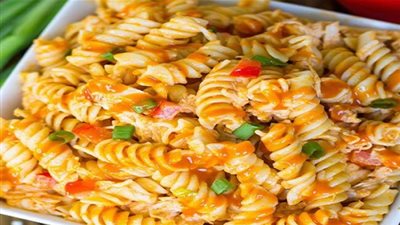 طريقة عمل سلطة المكرونة مع دجاج بافلو