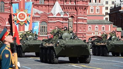 ديلي ميل: رفض مقترح لترامب بإطلاق عروض بالدبابات والصواريخ بحفل تنصيبه