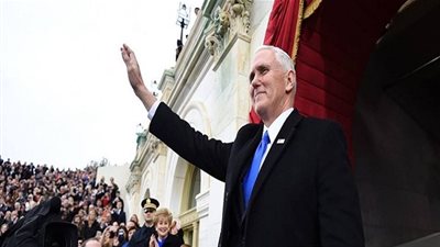 أخطر 6 معلومات حول مايك بنس نائب دونالد ترامب