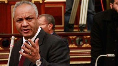 متصل لـ مصطفى بكري: 