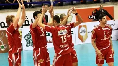 الأهلي يتحدى الاتحاد العربي ويطلب المشاركة في البطولة العربية للطائرة