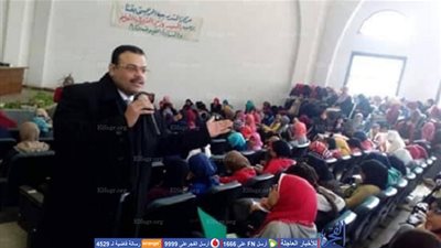 3200 طالب وطالبة فى مراجعات قوافل الشباب والرياضة التعليمية بالبحر الأحمر