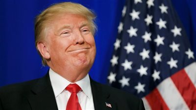 أول قرار اتخذه الرئيس الأمريكي 