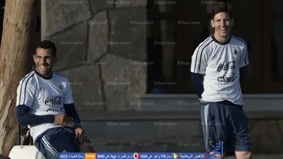 تيفيز: لا أتخيل ميسي خارج أسوار برشلونة