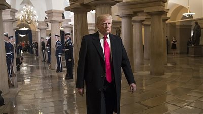 ترامب: انا في حرب مستمرة مع الاعلام