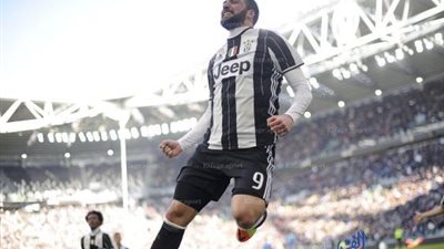 جونزالو هيجواين يتحدث عن طريقة لعب يوفنتوس الجديدة