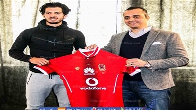 عمرو بركات: 