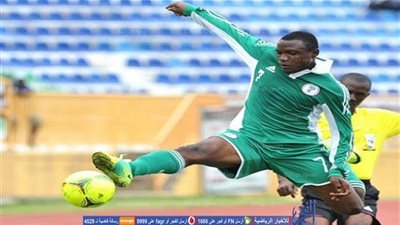 الأهلي يصرف النظر عن التعاقد مع النيجيري أمينو عمر (فيديو)