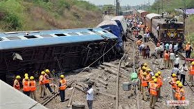 مقتل 39 شخصا وإصابة 50 آخرين اثر خروج قطار عن القضبان جنوبي الهند