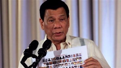  دوتيرتي يرفض استقالة قائد الشرطة ويؤكد أنه محل ثقة