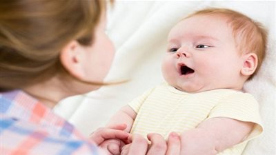 دراسة.. الرضع لا ينسون اللغة الأولى التي اعتادوا سماعها