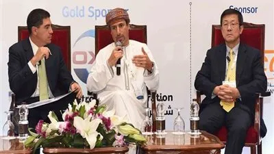 مسؤول خليجي يتوقع بلوغ سعر برميل النفط 60 -70 دولاراً نهاية 2017