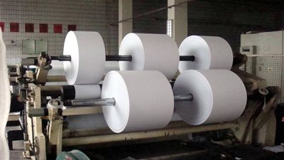 علماء صينيون يطورون ورق مقاوم للسوائل والنار