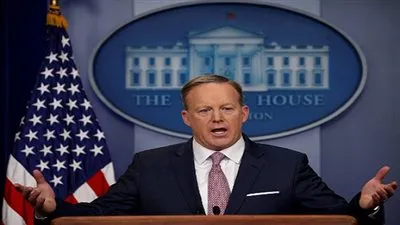 البيت الأبيض: ترامب لم يتخذ قرارا بشأن نقل السفارة الأمريكية إلى القدس