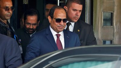 الرئيس يصل إلى أكاديمية الشرطة لحضور الاحتفال بعيد الداخلية الـ65