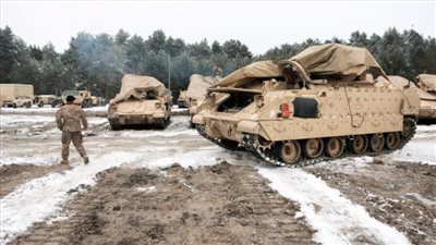 قيادى أمريكى بارز يحذر ترامب: روسيا تسعى لغزو أوروبا