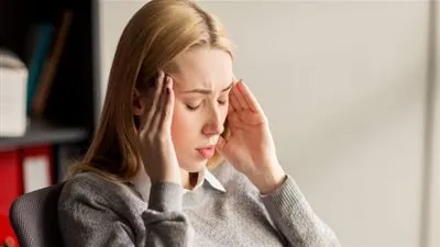 أطعمة يُمكِنٌك تناولها عند الشعور بصداع .. تعرفي عليها!