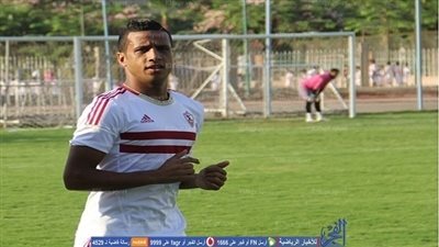 إسلام جمال ينتظم في معسكر الزمالك بعد رفض رحيله بيناير