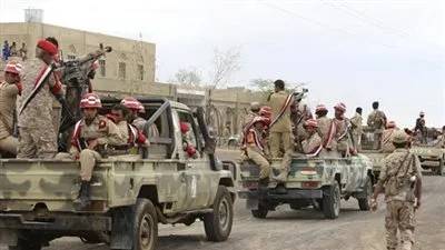 الجيش اليمني يعلن السيطرة على معسكر خالد بن الوليد بمدينة المخا 