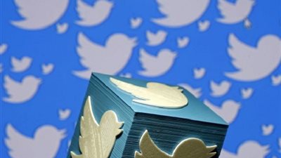 أمير سعودي يملك أسهما في 