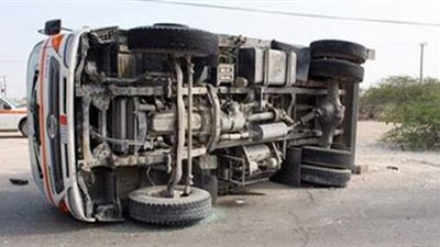 إصابة 19 عاملا في انقلاب سيارة بالمنيا