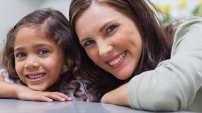 6 علامات على أن طفلك لم يتأثر سلبًا بتجربة انفصالك.. تعرفى عليها