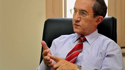 الغزالي حرب: الثورة ليست فضيلة.. وعيب القول على 25 يناير إنها تلقائية