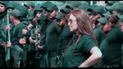 ريهام سعيد تشارك قوات العمليات الخاصة تدريباتهم (فيديو)