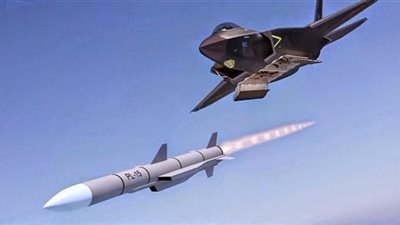 الصين تختبر صاروخ جو - جو طويل المدى