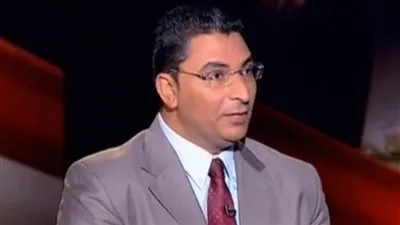 خبير سياسي: مصر محاطة بالمشاكل الإقليمية لكنها قادرة على قيادة العرب