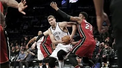 دوري السلة الأمريكي.. بورتلاند بليزيرز يسقط ليكرز 