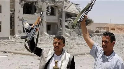 الحكومة اليمنية: الانقلابيون فجروا نحو 300 مسجد في البلاد
