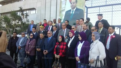 وفد من تعليم الإسكندرية يقدم التهنئة لمساعد وزير الداخلية بمناسبة عيد الشرطة (صور)