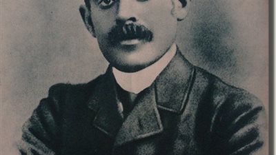 بعد دعواه لتحرير المرأة .. الندم يصيب قاسم أمين