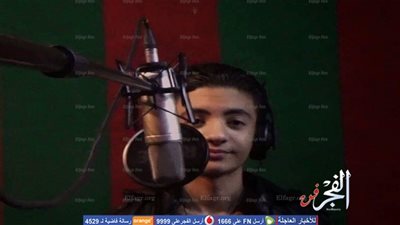  اصيل هزيم يعود للساحة الغنائية بعد نصيحة هاني شاكر (فيديو)