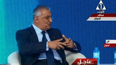 أحمد زكي بدر: العاملون في المحليات أكثر من نصف الجهاز الإداري للدولة
