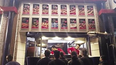 يومياً.. مطعم مصري يقدم وجبات مجانية للفقراء لمدة ساعة