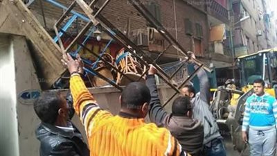 حملة لإزالة الإشغالات بحي شمال الجيزة