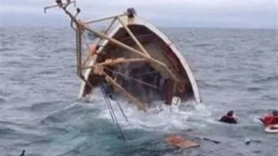 مصرع ثلاث صينيين ونجاة ٢٥ في حادث غرق قارب في ماليزيا (تحديث)