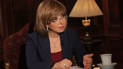 لميس الحديدي تشبه ما يحدث في أمريكا بعهد المعزول مرسي 