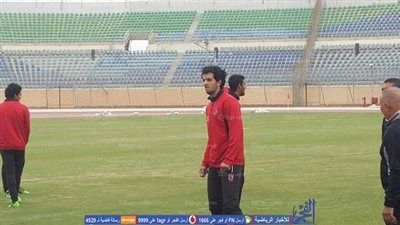 الأهلي يصدم عمرو بركات