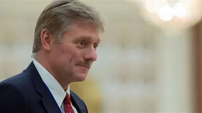 أول تعليق للكرملين على قرار ترامب بشأن قيود الهجرة لبلاده