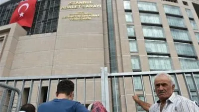 بدء أكبر محاكمة للمتهمين بالانقلاب في تركيا