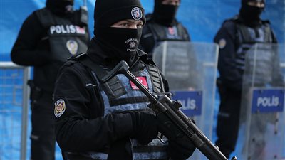 عاجل.. هجوم مسلح على مطعم بتركيا