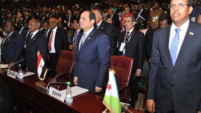 السيسي يلتقي الرئيس التنزاني على هامش القمة الأفريقية