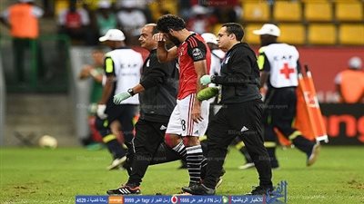 الأهلي يطمئن على حالة مروان محسن في الجابون